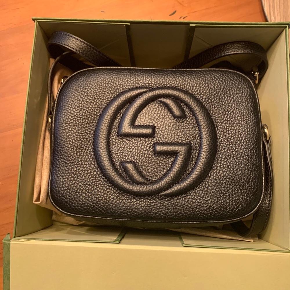 Gucci soho small leather crossbody bag
